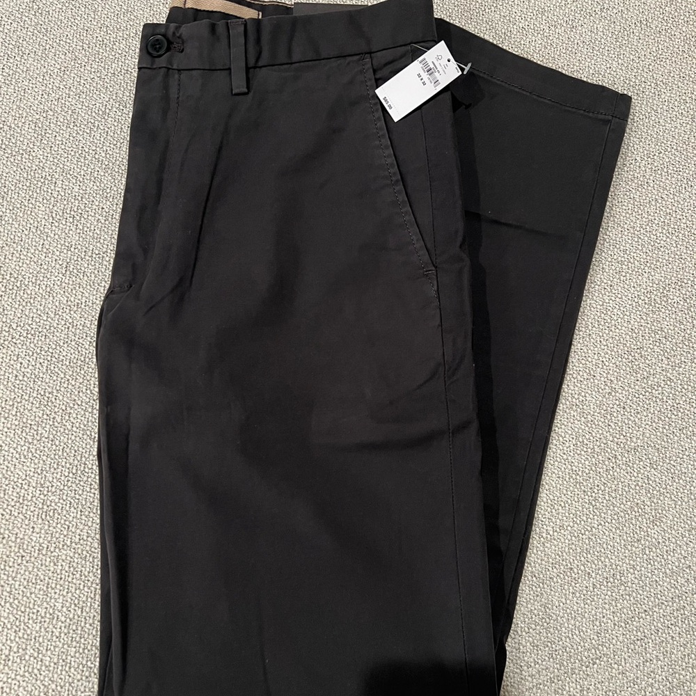 Banana Republic Gray Men’s Lived-In Chinos 32/32 - NEW with tags